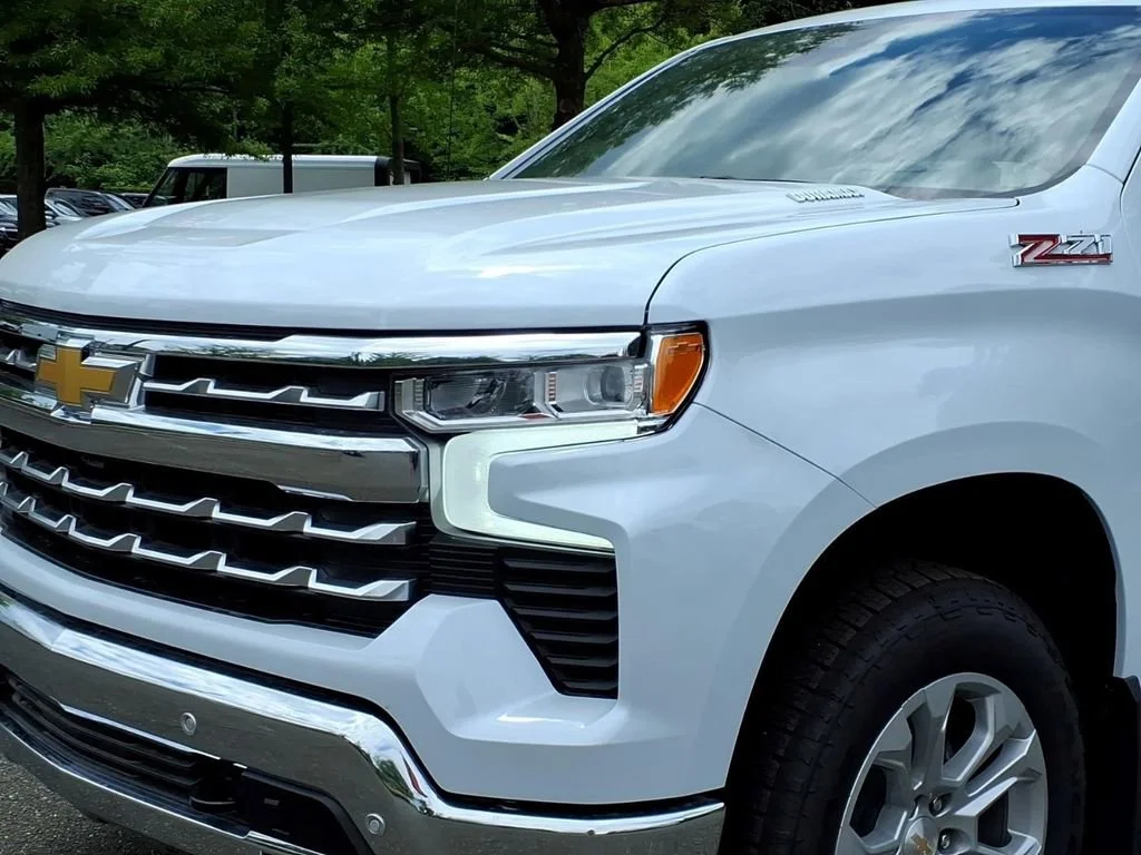 2026 Chevrolet Silverado 1500 LTZ - Photo 26