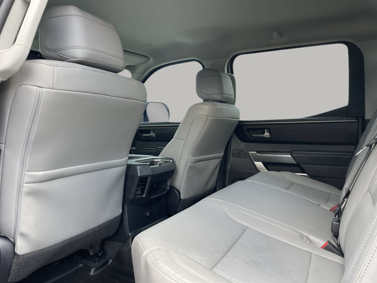 Used 2024 Ice Toyota SR5 image 16