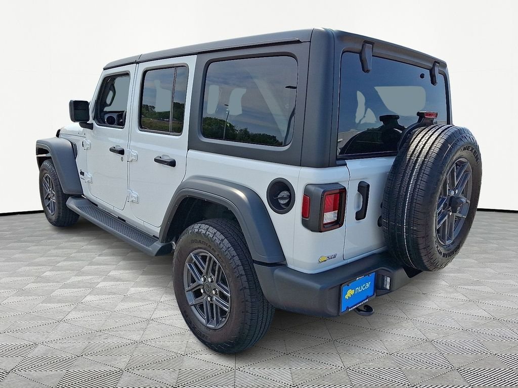 Used 2024 White Jeep Sport S image 5