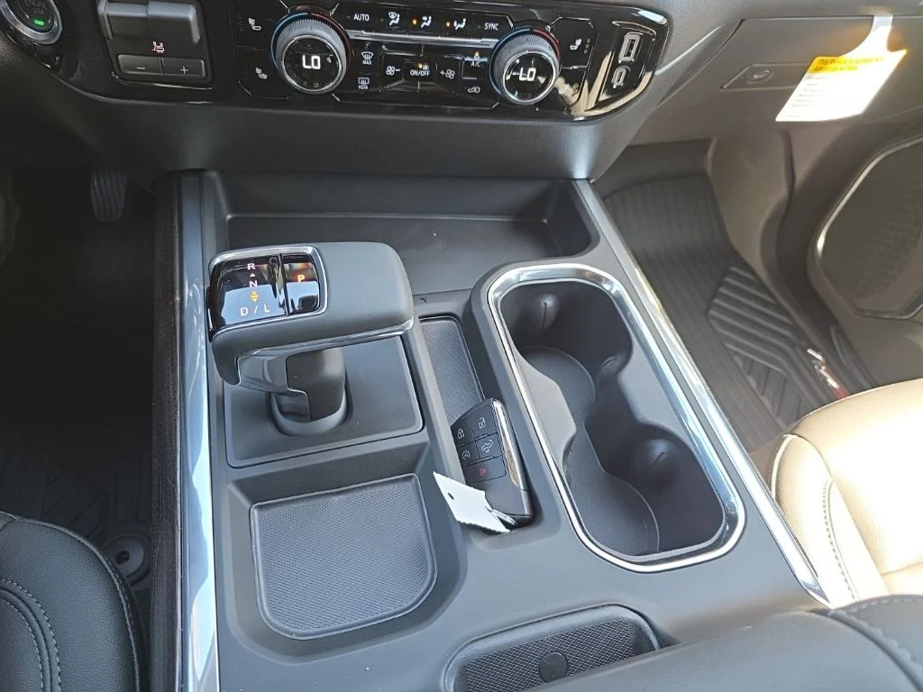 New 2026 Summit White Chevrolet LT Trail Boss image 22
