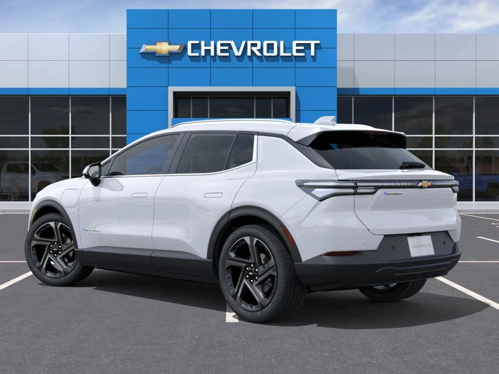 New 2026 White Chevrolet LT image 3