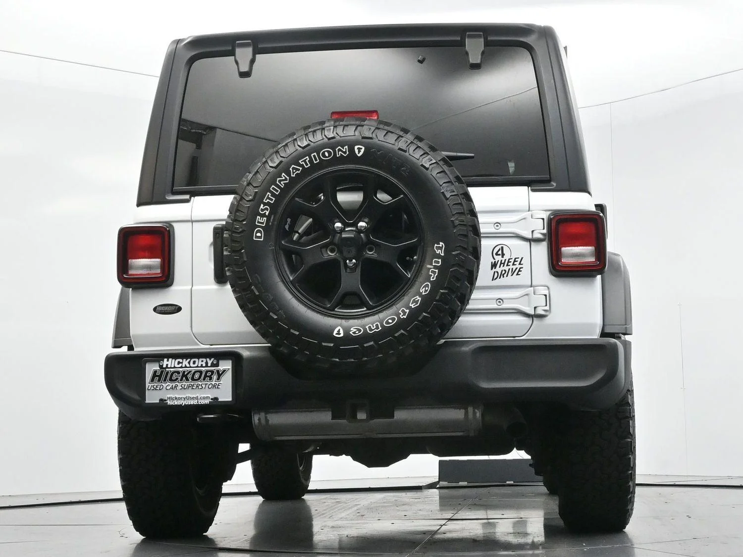 Used 2022 Bright White Clearcoat Jeep Willys image 46