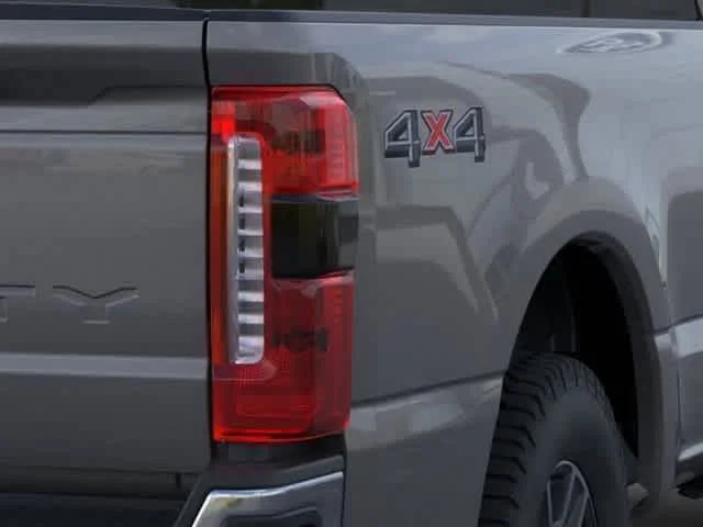 New 2026 Carbonized Gray Metallic Ford LARIAT image 21