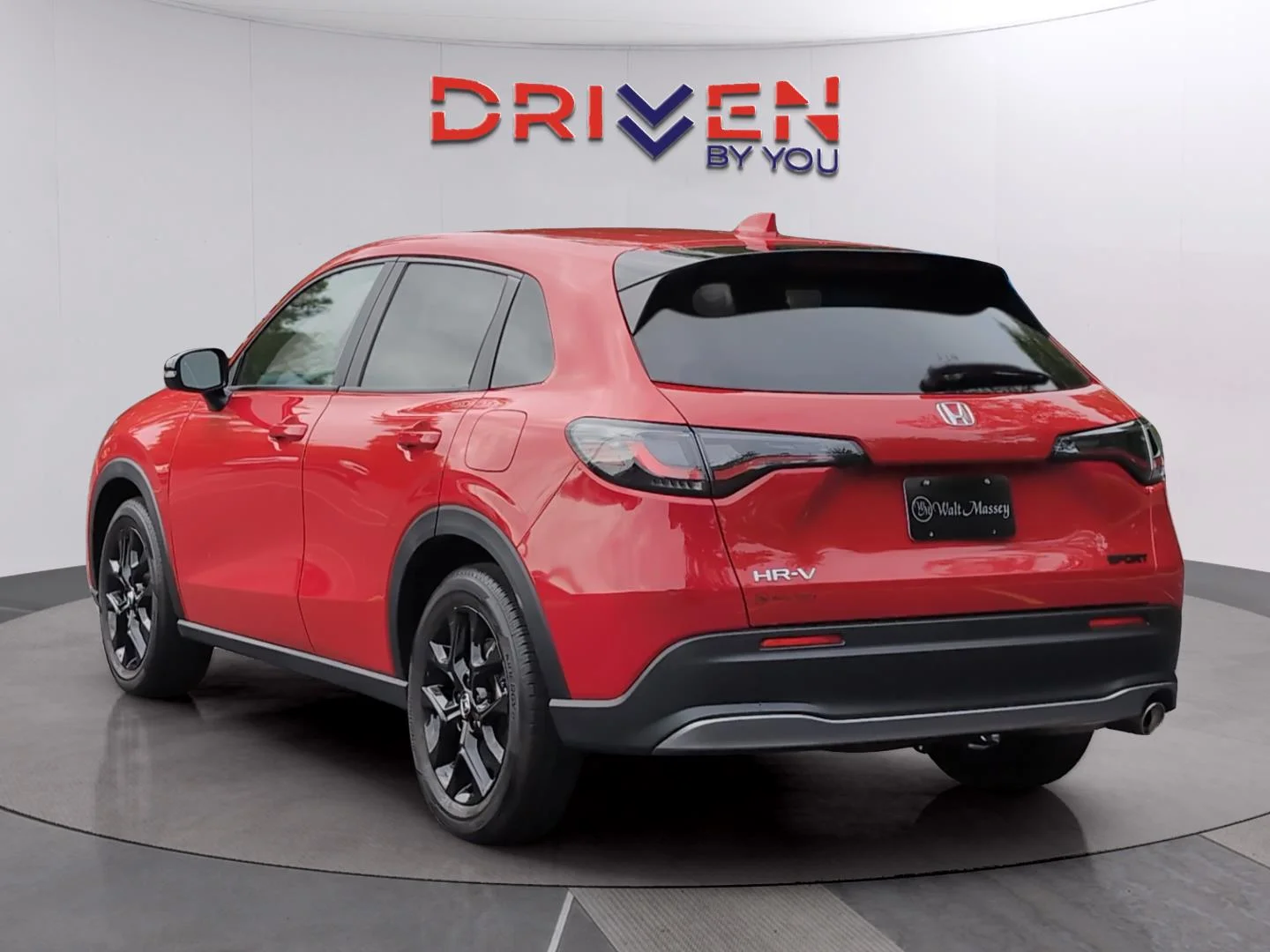 Used 2025 Milano Red Honda Sport image 3