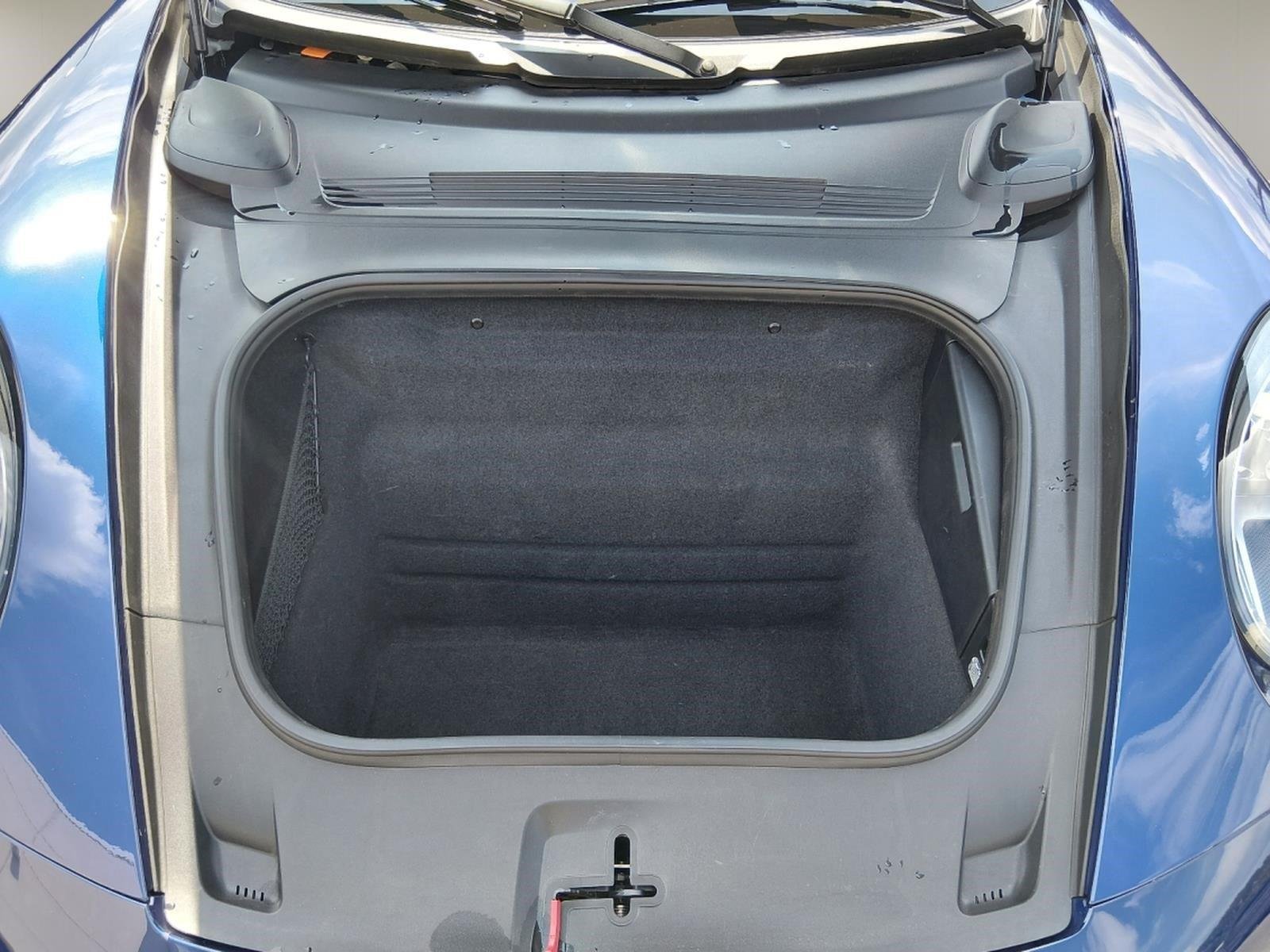 Used 2020 Gentian Blue Metallic Porsche Carrera image 16