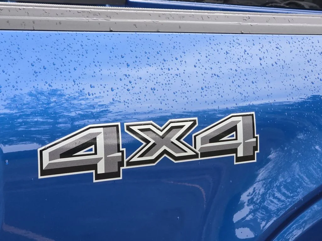 Used 2024 Blue Ford XLT image 21