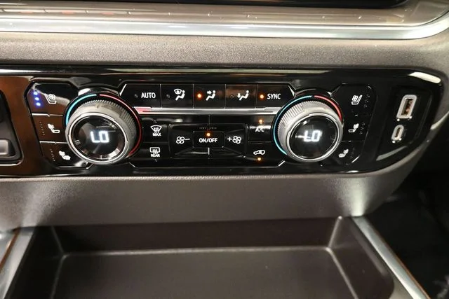 Used 2023 Black Chevrolet High Country image 35