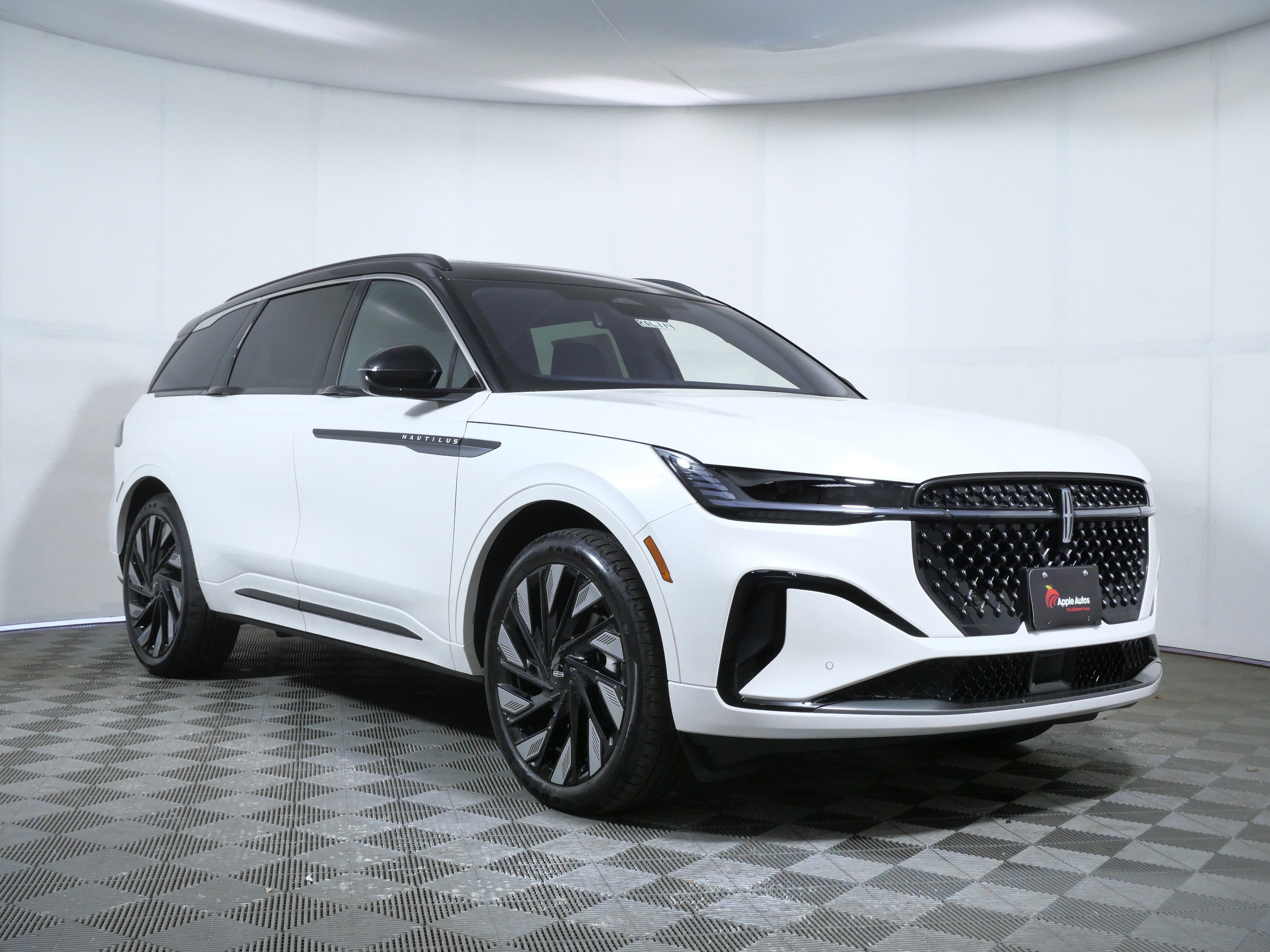 2026 Lincoln Nautilus Black Label AWD's photo