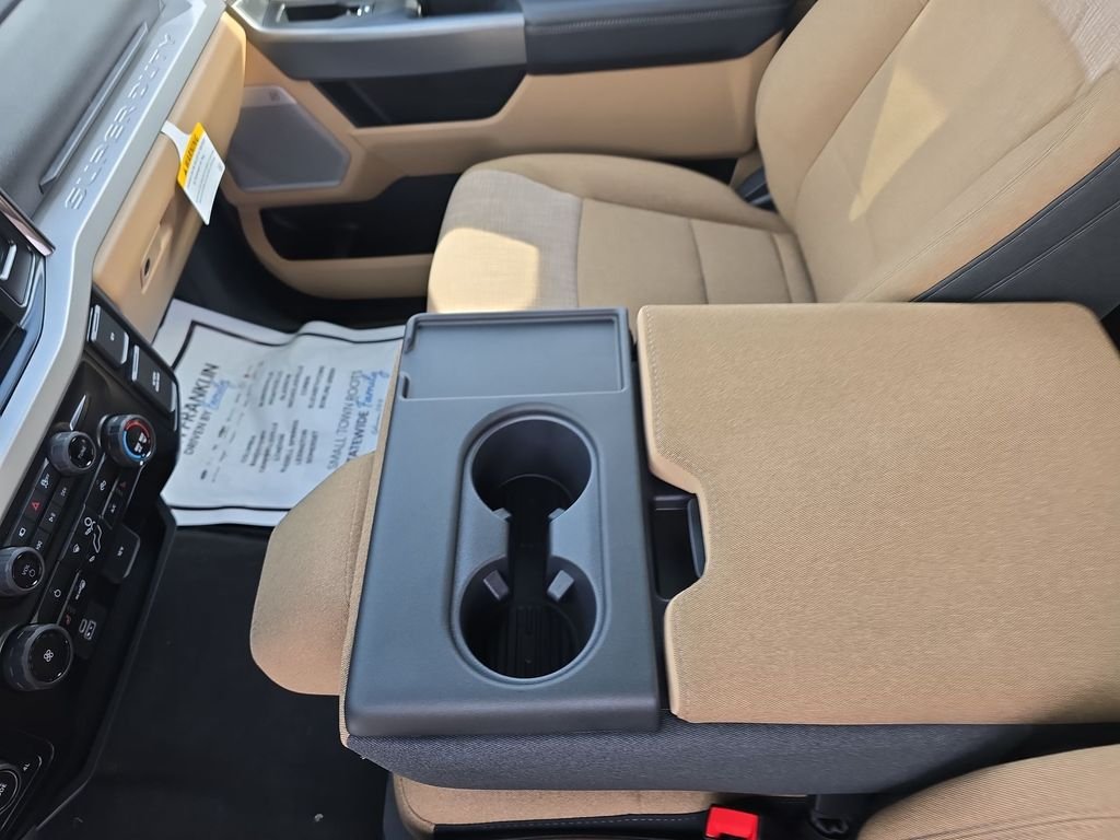 2026 Ford F-250 Super Duty XLT - Photo 13