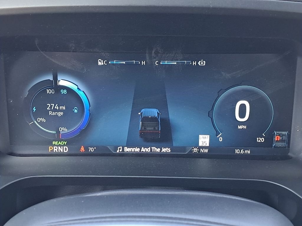 New 2025 Carbonized Gray Metallic Ford Flash™ image 11