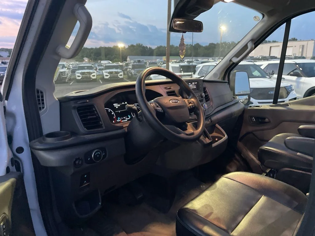 Used 2024 White Ford Base image 13