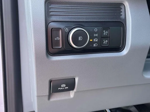 2025 Ford F-250 Super Duty XL - Photo 15