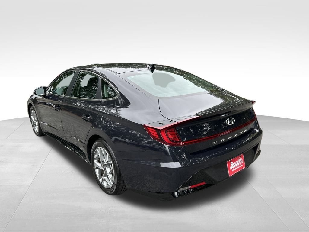 2023 Hyundai Sonata SEL photo 3