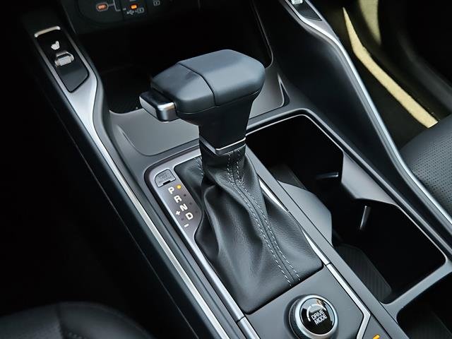 2025 Kia Sorento S - Photo 25