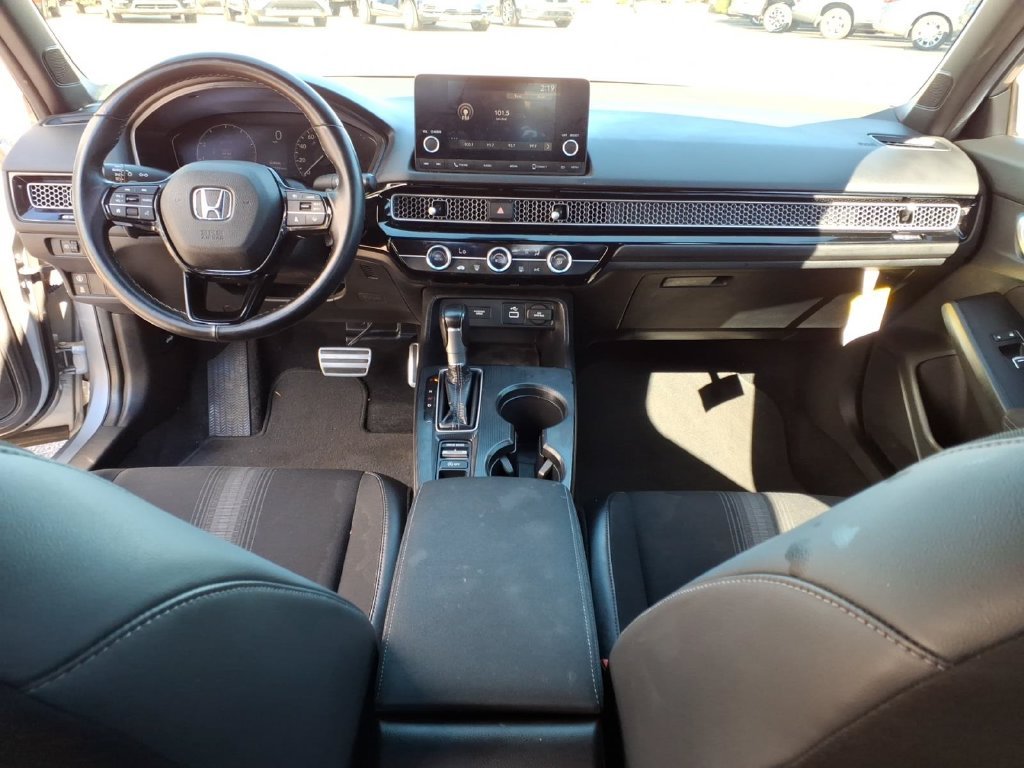 Used 2024 Lunar Silver Metallic Honda Sport image 4