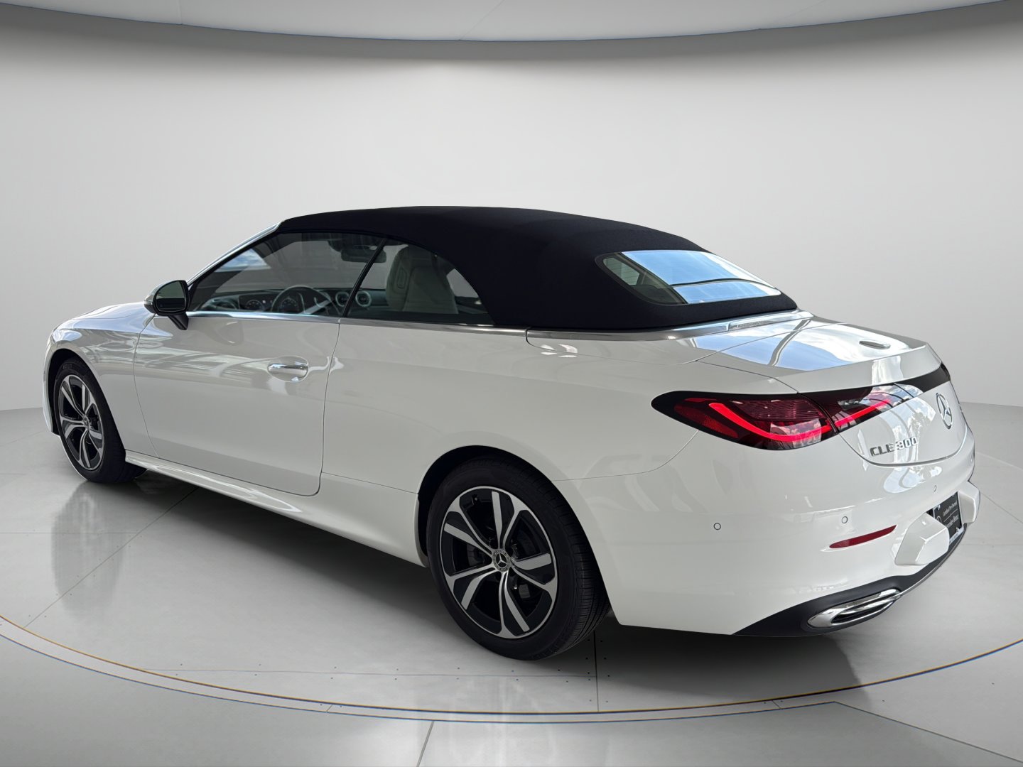 Certified Used 2026 Polar White Mercedes-Benz CLE 300 image 6