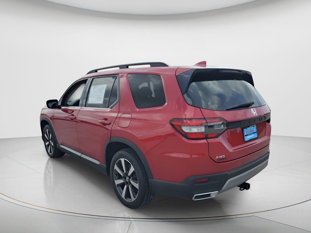 Used 2024  Honda Touring image 7