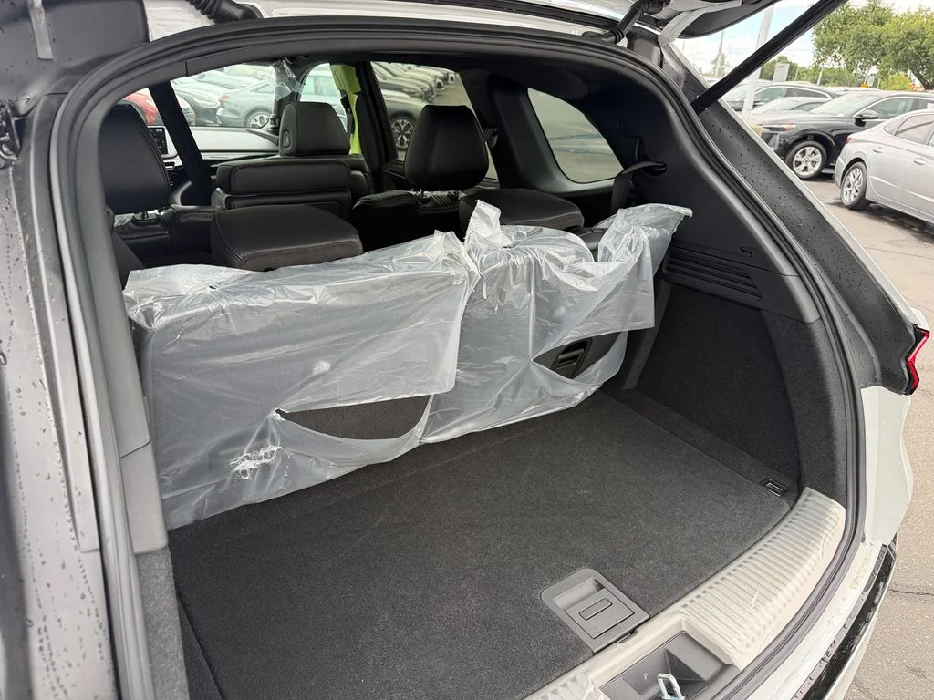 New 2026 Platinum White Pearl Acura Type S w/Advance Package image 30