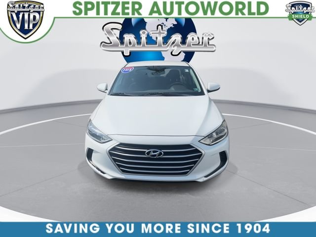 Used 2018 White Hyundai SEL image 3