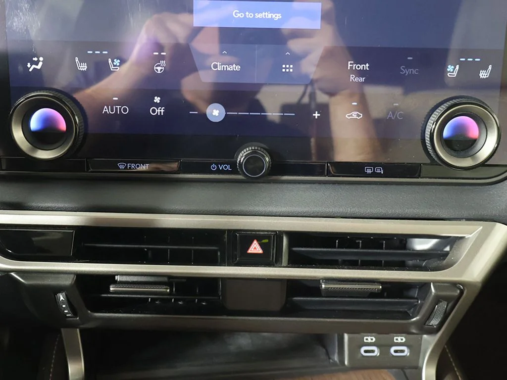 Used 2023 White Lexus 350h Premium image 46