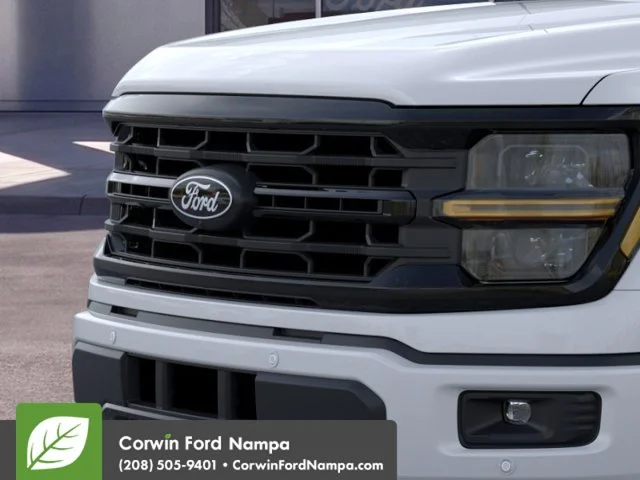 New 2026 Oxford White Ford XLT image 17