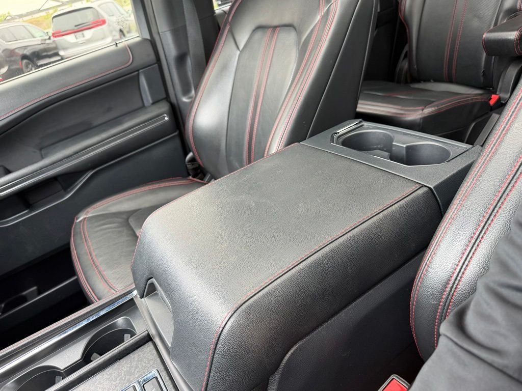 Used 2022 Black Ford Limited image 50
