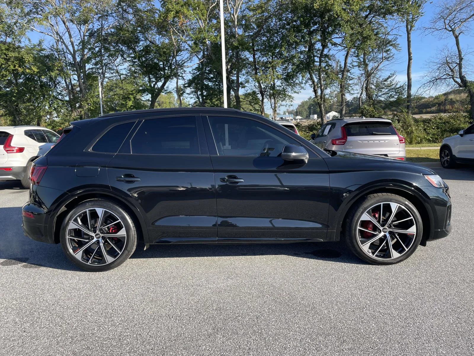 Used 2023 Mythos Black Metallic Audi Premium Plus image 28