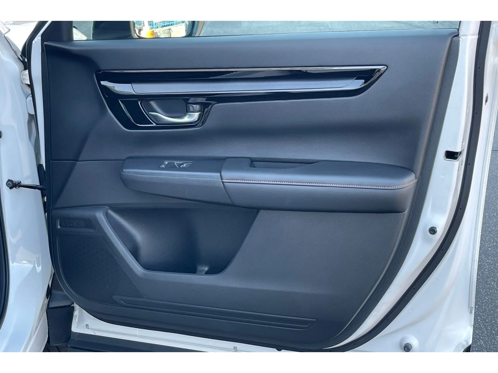 Used 2023 Platinum White Pearl Honda Sport Touring image 21