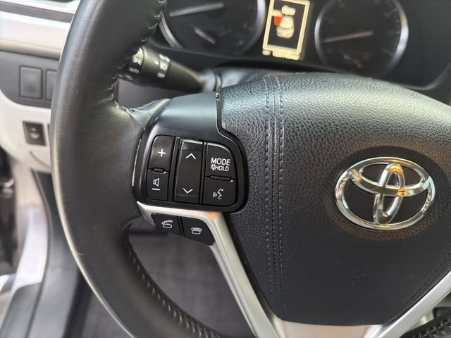 2015 Toyota Highlander XLE - Photo 17