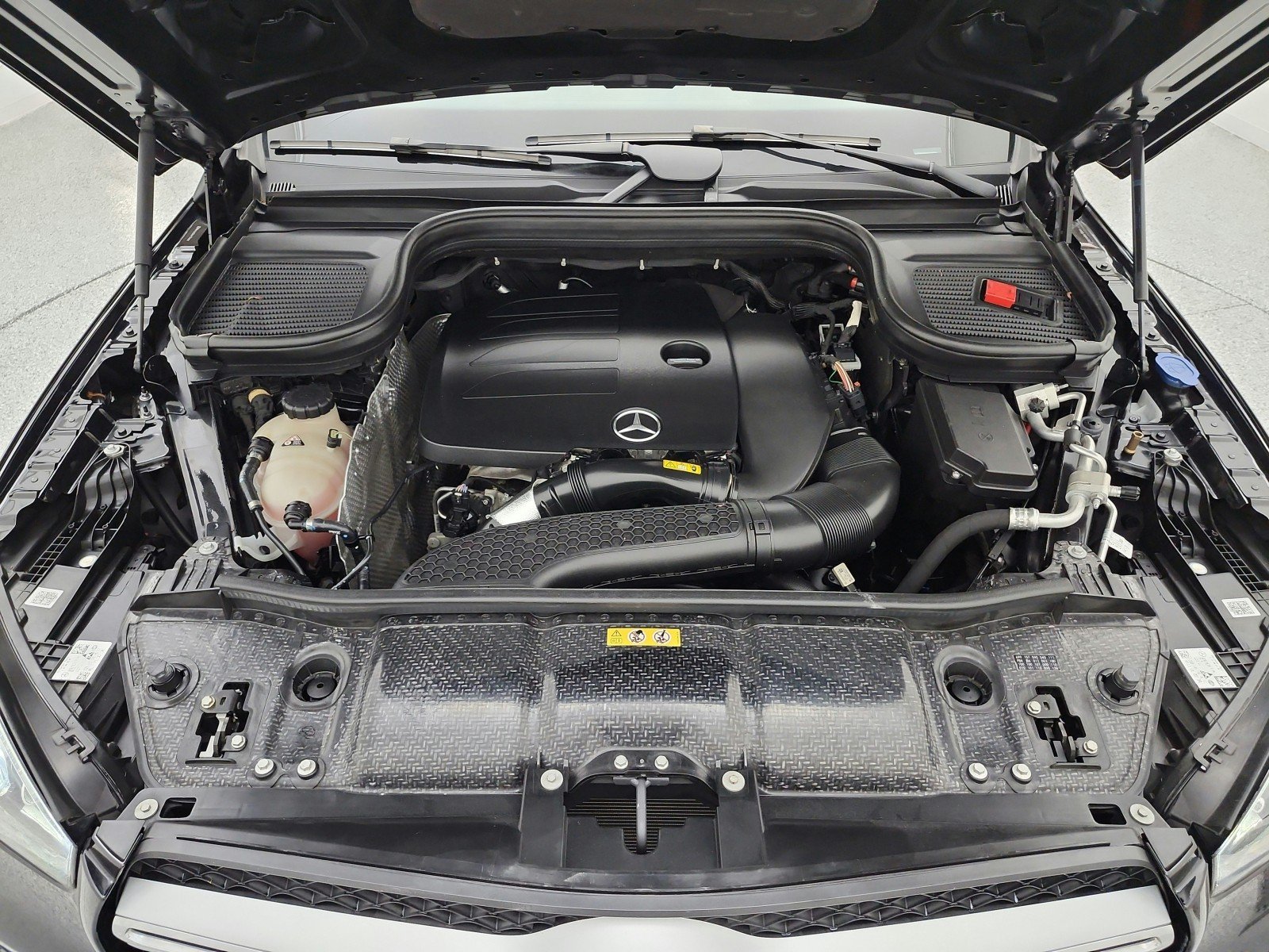 Used 2022 Black Mercedes-Benz GLE 350 SUV image 16