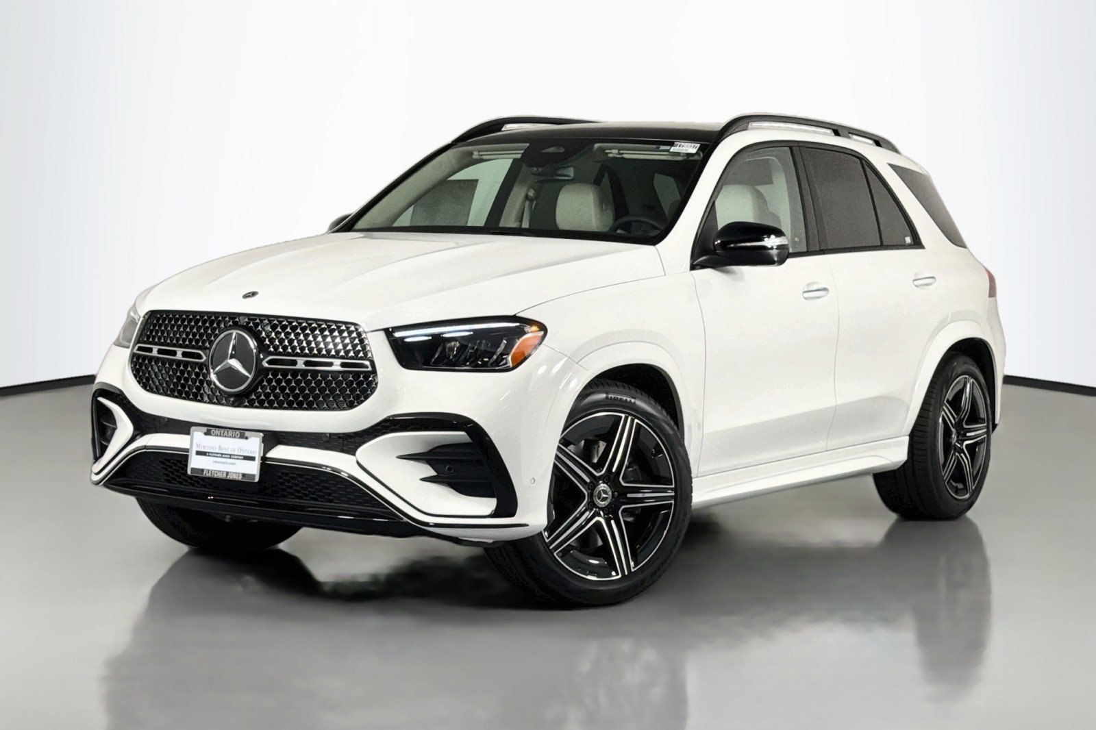 New 2026 Polar White Mercedes-Benz GLE 450 4MATIC® SUV image 1