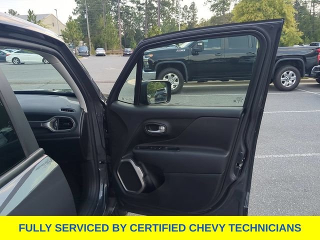 Used 2023 Gray Jeep Latitude image 42