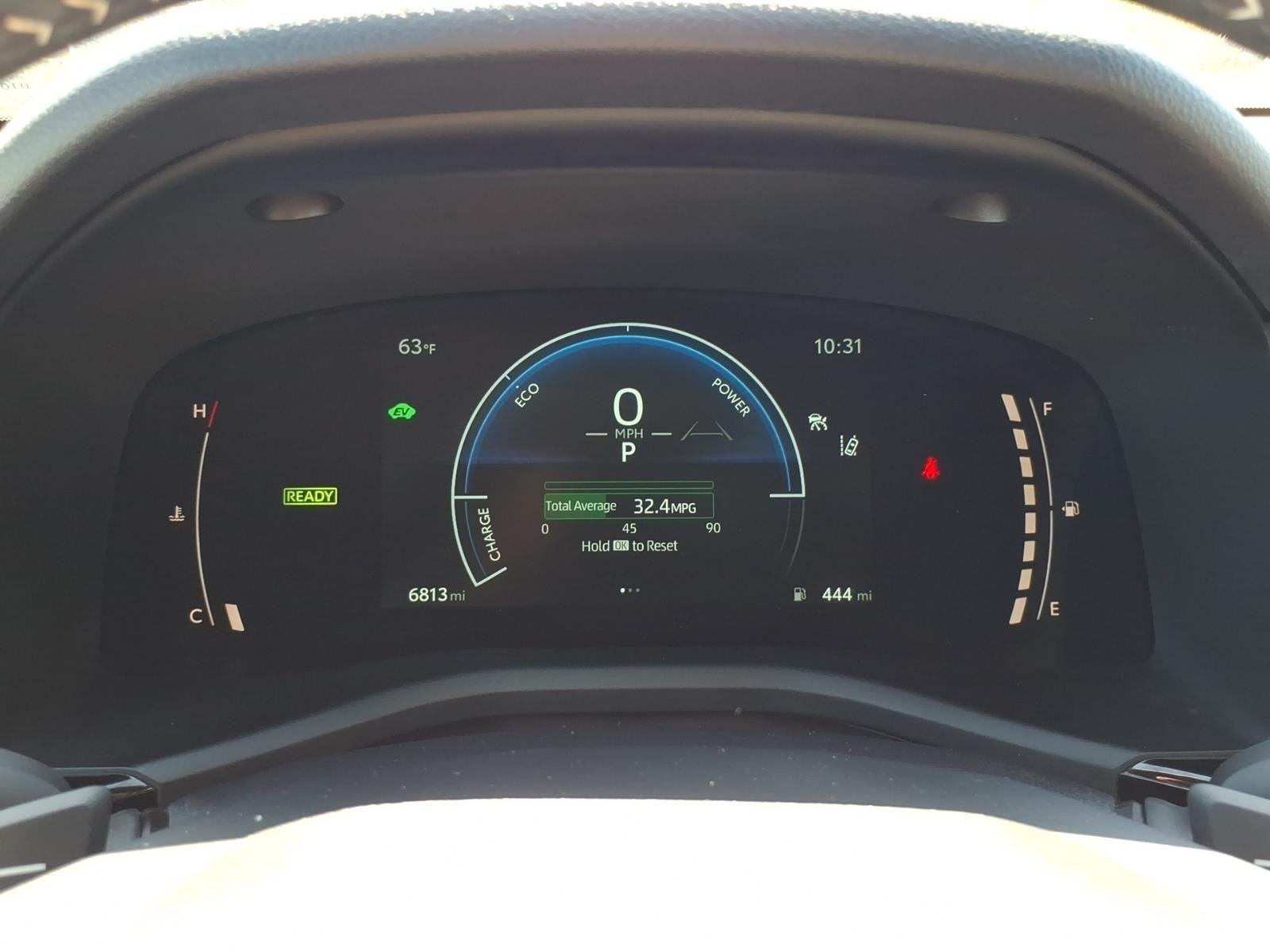 Used 2025 Ice Cap Toyota SE image 11