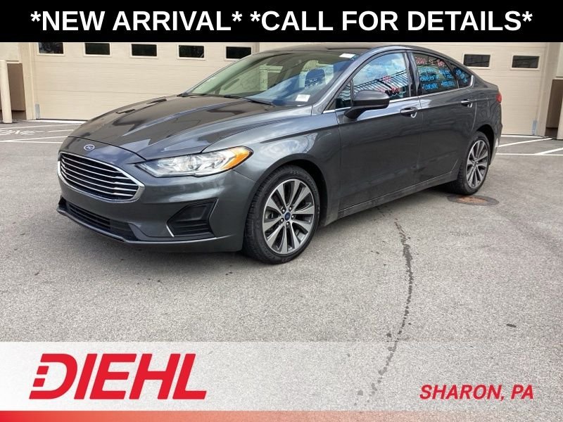 Used 2020 Gray Ford SE image 3