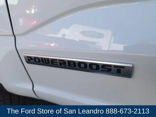 Used 2025 Oxford White Ford XLT image 8