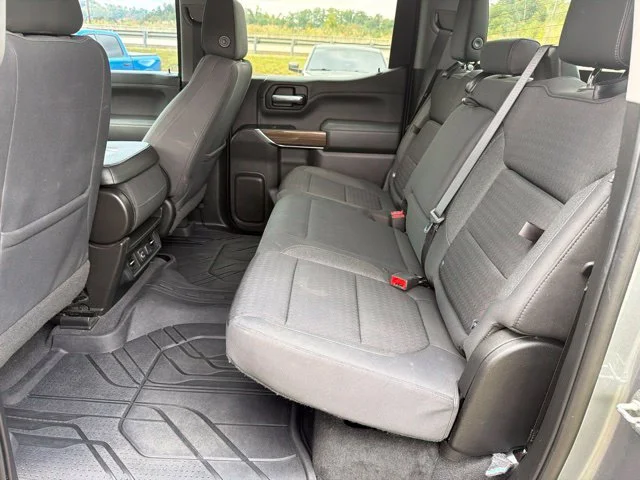 Used 2019 Gray Chevrolet RST image 21