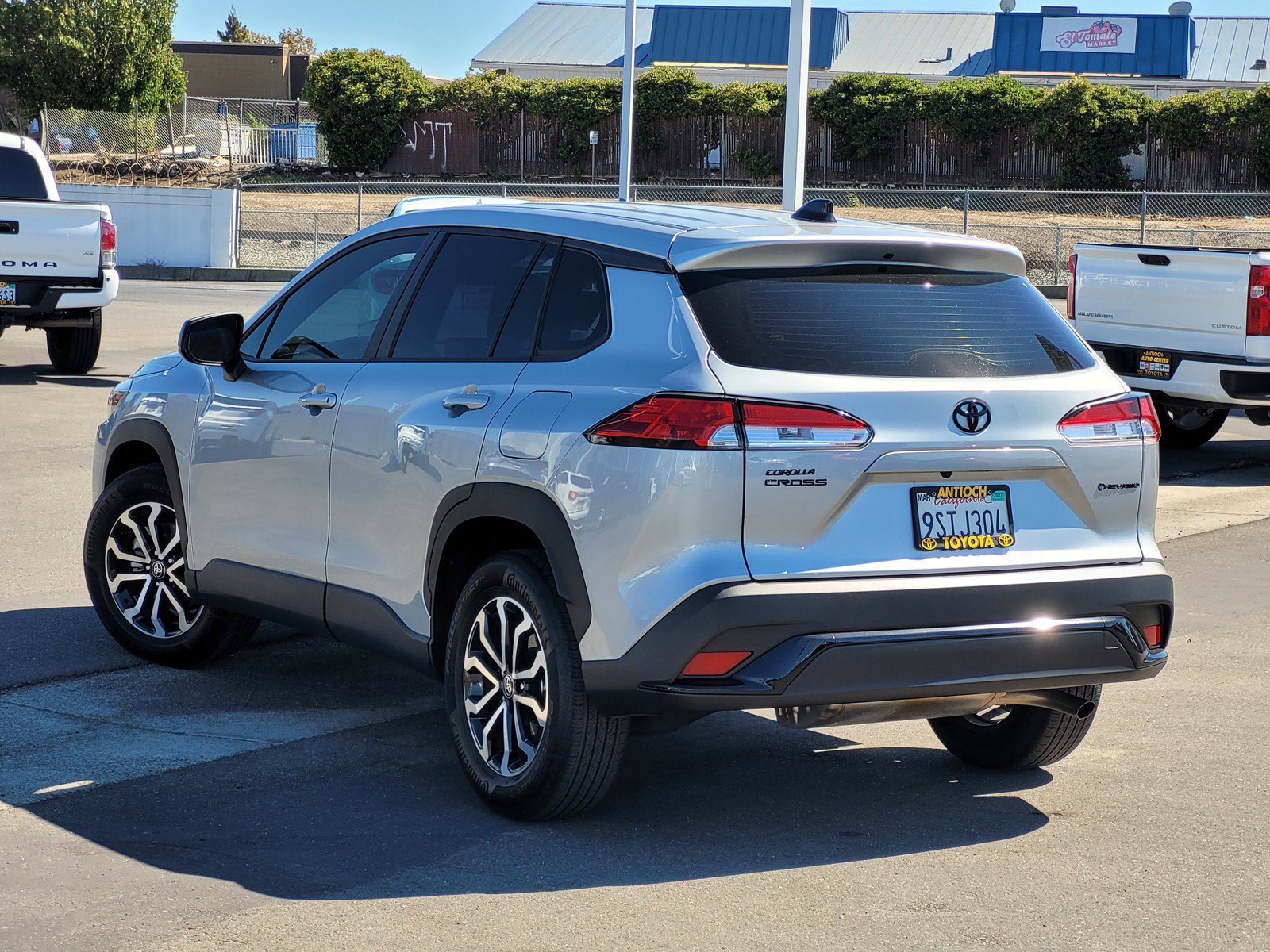 Used 2025 Silver Toyota  image 6