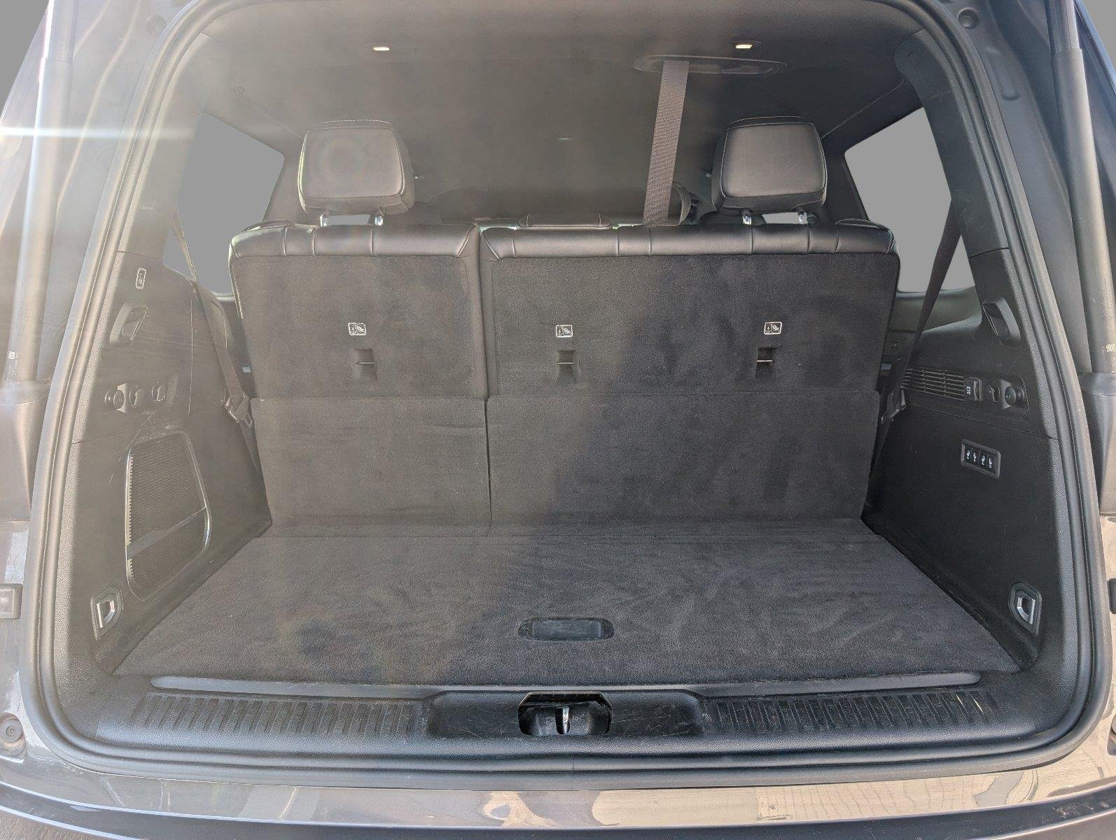 Used 2024 Baltic Gray Metallic Clearcoat Jeep Series III image 5