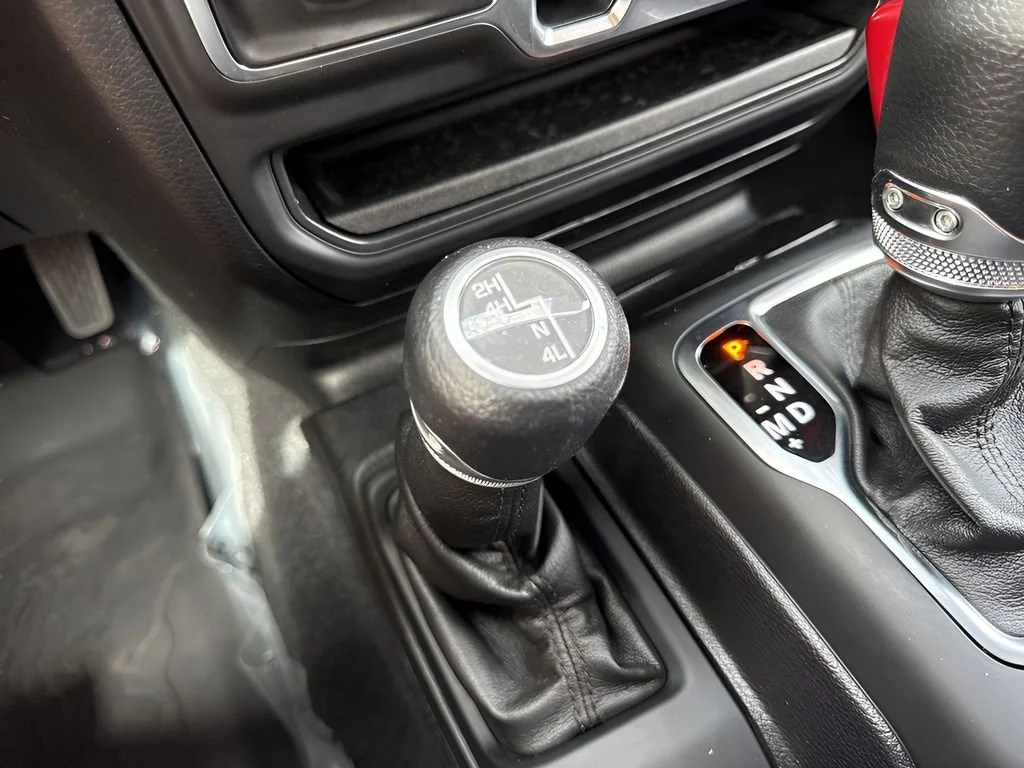 Used 2021 Black Jeep Unlimited Sport S image 19
