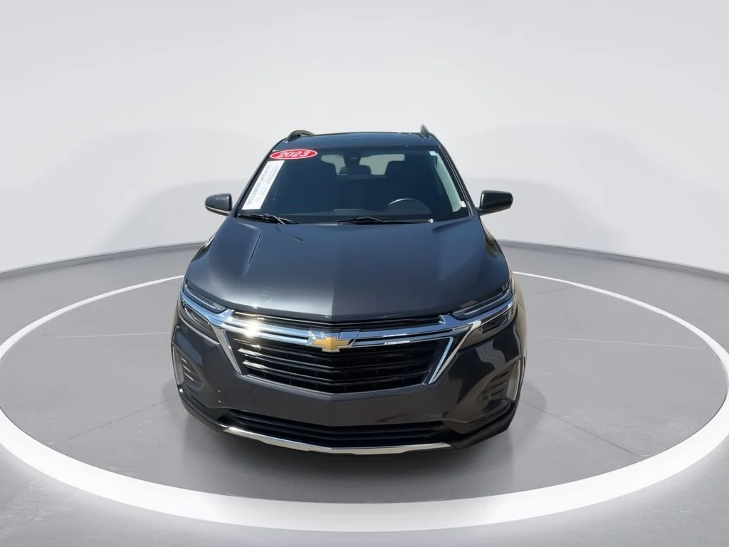 Used 2023 Gray Chevrolet LT image 3