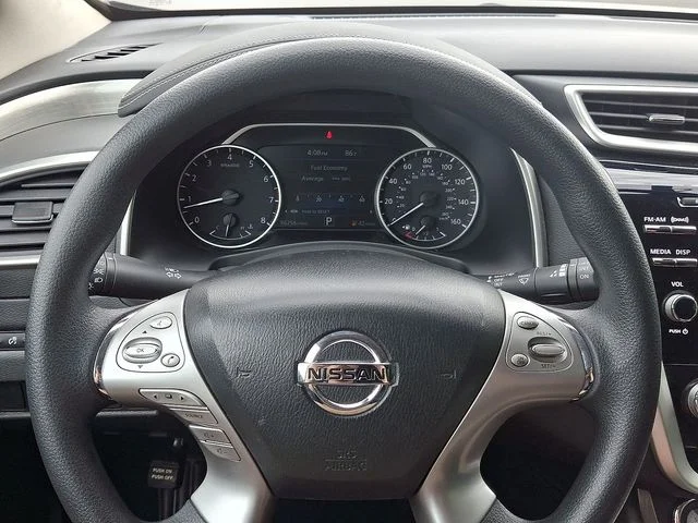 Used 2016 Brown Nissan S image 25