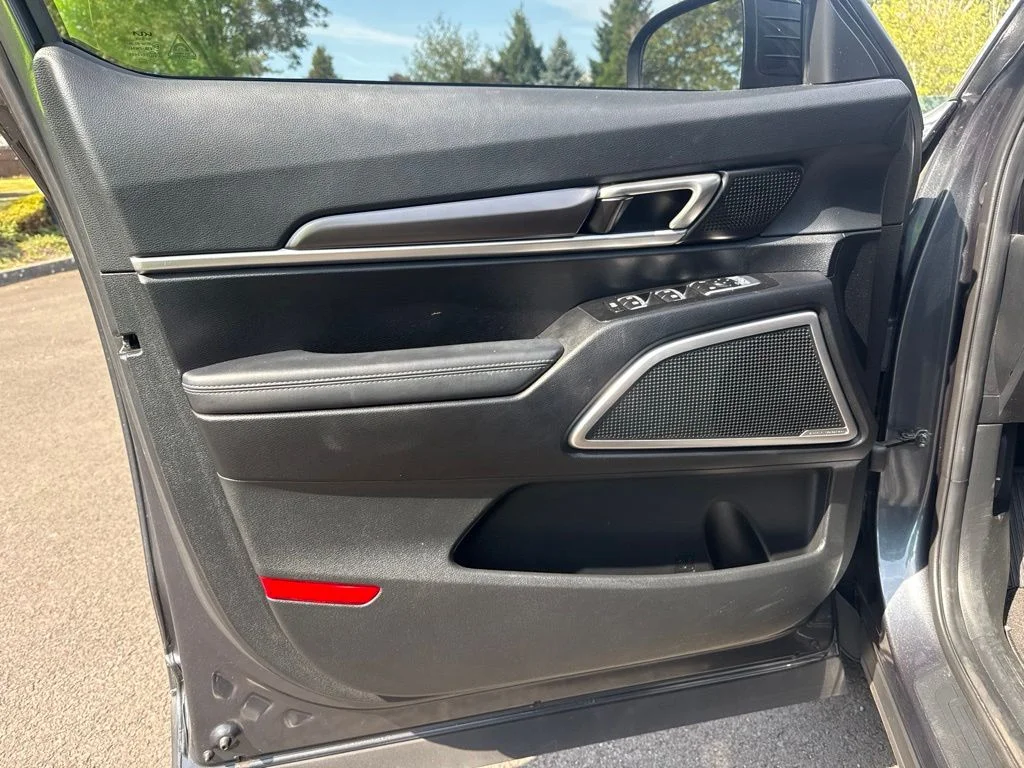 Used 2024 Gravity Gray Kia S image 17