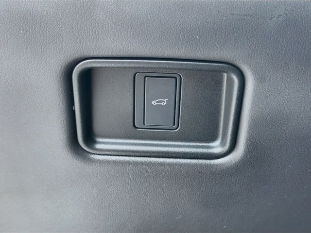 Used 2024 Firenze Red Metallic Land Rover SE image 37