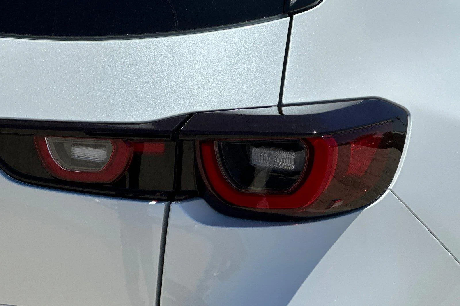 New 2026 Wind Chill Pearl Mazda 2.5 Turbo Premium Plus AWD image 34