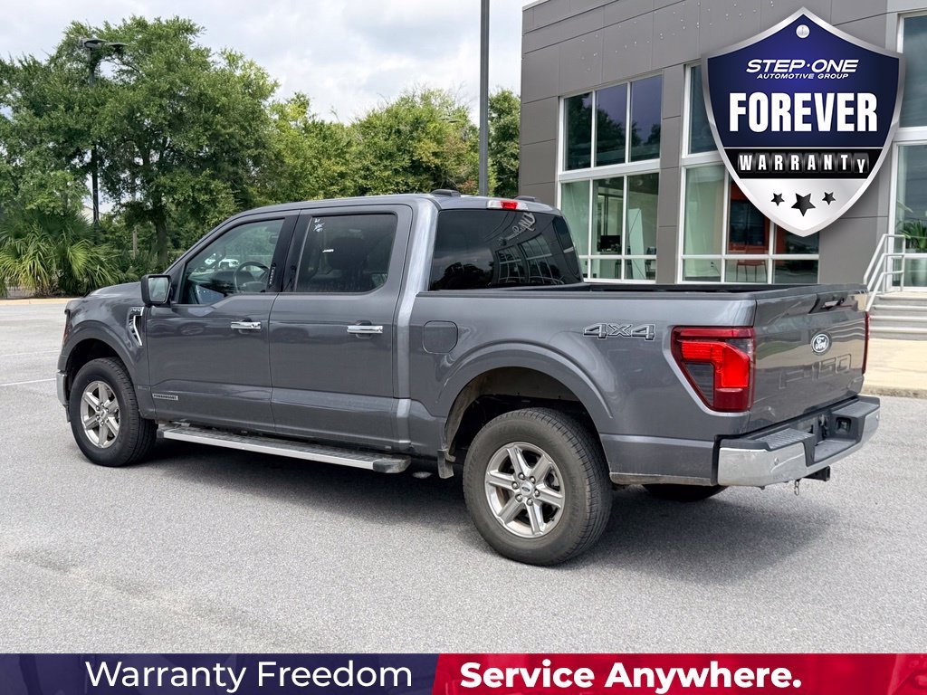 Used 2024 Gray Ford XLT image 4