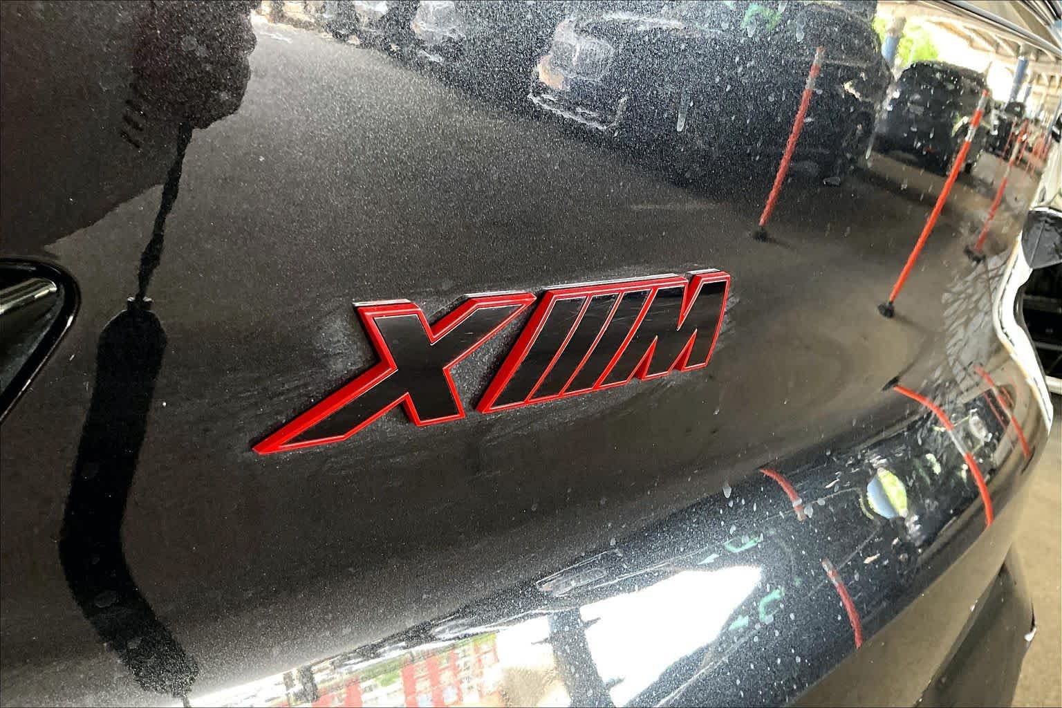 Used 2026 Black Sapphire Metallic BMW Label image 28