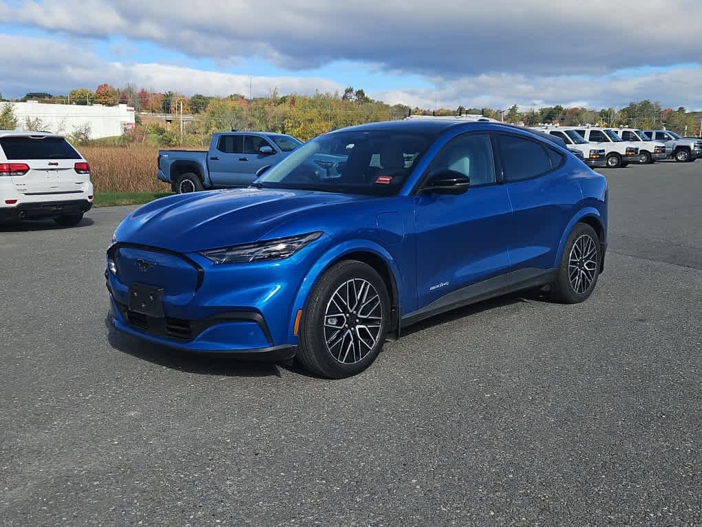 2025 Ford Mustang Mach-E