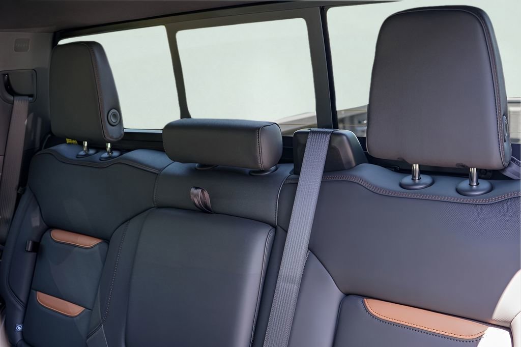 2026 GMC Sierra 2500HD AT4 - Photo 20