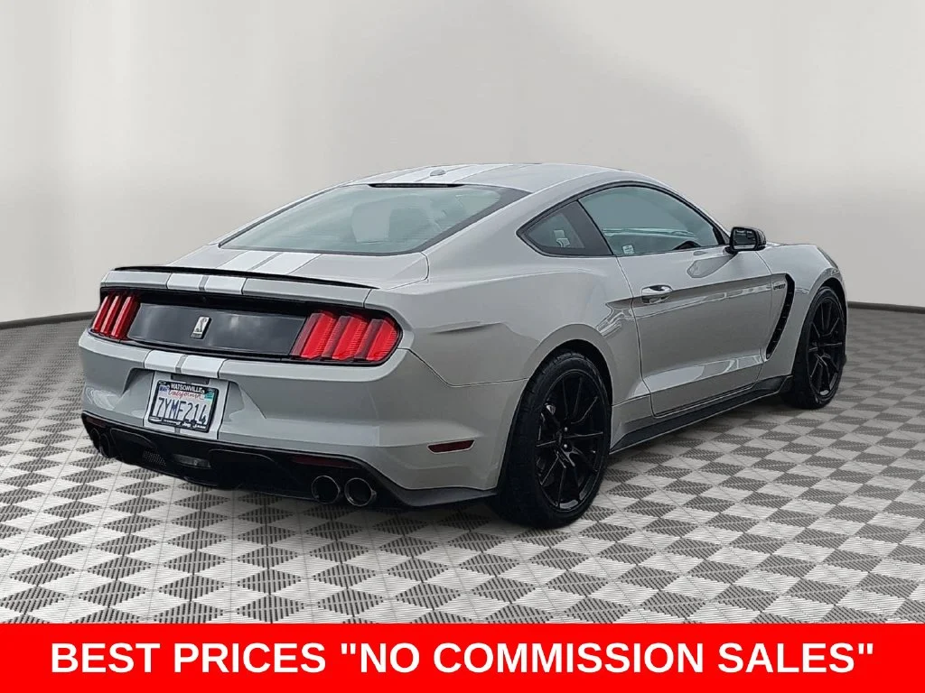 Used 2016 Gray Ford Shelby GT350 image 3