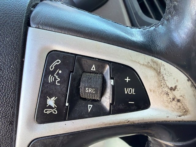 Used 2015 Gold Chevrolet LT image 24
